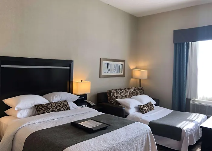 Best Western Plus Travel Hotel Toronto Airport